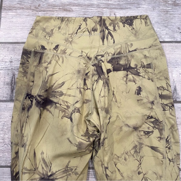 SOLD | Cactus Green Alphalete Alphalux Force Leggings - Picture 9 of 11
